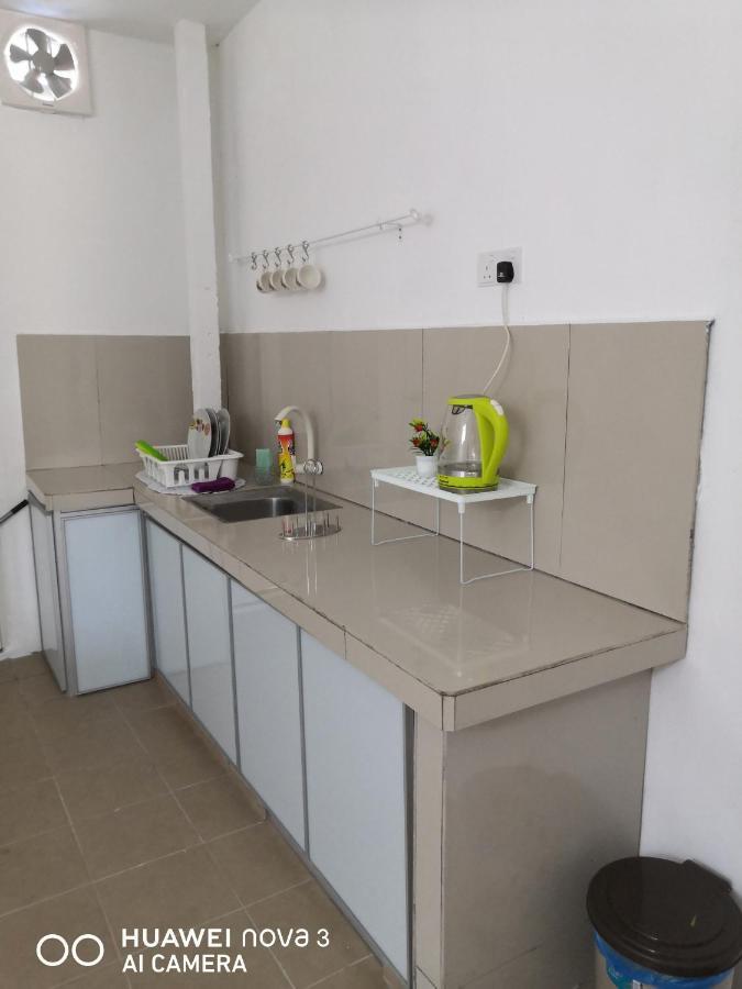 Abah 2 Room Homestay Пасир Гуданг Екстериор снимка