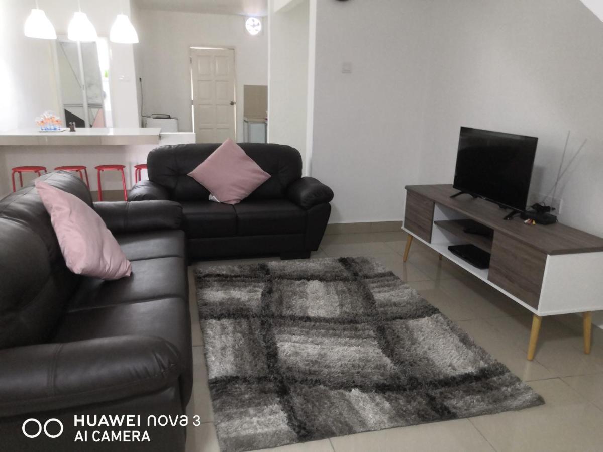 Abah 2 Room Homestay Пасир Гуданг Екстериор снимка
